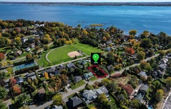 146e Avenue, Notre-Dame-de-l'Île-Perrot, Quebec J7V8P4