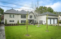 680 Tsse DAuteuil, Laval (Auteuil), Quebec H7J 1A9