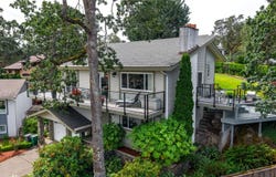 4044 Century Rd, Saanich, British Columbia V8X 2E4