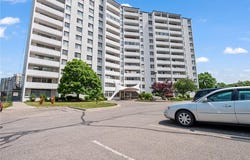 15 Towering Heights Boulevard, St. Catharines, Ontario L2T3G7