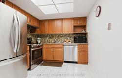 1690 - 1 Greystone Walk Drive, Toronto, Ontario M1K5J3