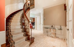 3172 Av. des Gouverneurs, Laval, Quebec H7E5L1