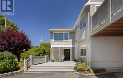 2652 Killarney Road, Saanich, British Columbia V8P3G8