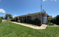 84Z Ch. du Bord-de-lEau, Laval, Quebec H7X1S6