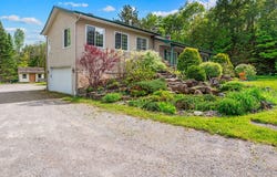 6 Rue Marcel, Saint-Hippolyte, QC J8A2Z5, CA, Saint-Hippolyte, Quebec J8A2Z5