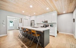 4098 Cambrian Road, Severn, Ontario L0K2B0