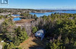 15 Murry Road, Martins Point, Nova Scotia B0J2E0