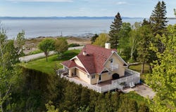 202 Ch. de la Pointe, Rivière-Ouelle, Quebec G0L2C0