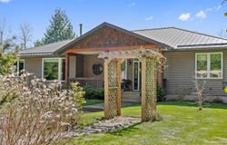 2353 CATHERWOOD ROAD,, Black Creek, British Columbia V9J 1J3