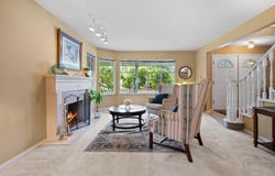 2304 151A, Surrey, British Columbia V4A8S9