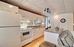 9 Ch. du Lac-Pezard, Saint-Fulgence, Quebec G0V1S0