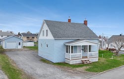 245 Rue Roy S., Rimouski, Quebec G5L6S2