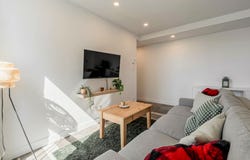 8089 Rue Lajeunesse, Montréal, Quebec H2R2J7