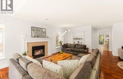 1188 STRATHAVEN Drive, North Vancouver, British Columbia V7H2Z6