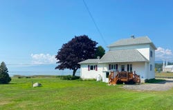 2 Ch. du Ruisseau-Rouge, LIsle-aux-Coudres, QC G0A1X0, CA, L'Isle-aux-Coudres, Quebec G0A1X0
