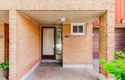 3 Poets Walk Way, Toronto, Ontario M2J4V2