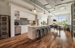 5265 Av. De Gaspé #209, Montréal (Le Plateau-Mont-Royal), Quebec H2T2A1