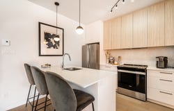 9255 Boul. de la Grande-Allée 104, Mirabel, Quebec J7J 0N6