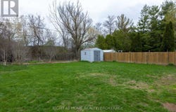 1315 Pinegrove Road, Oakville, Ontario L6L2X2