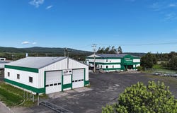 3A-3C Rue Desbiens, Clermont, QC G4A1B8, CA, Clermont, Quebec G4A1B8