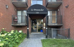 1305 Boul. Provencher, Brossard, QC J4W1Z3, CA, Brossard, Quebec J4W1Z3
