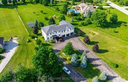 130 Andrews Drive, Bradford West Gwillimbury, Ontario L0G1A0