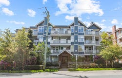 15392 16a Avenue, Surrey, British Columbia V4A1S9