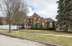 3 Hampstead Gate E, Clarington, Ontario L1E1V2