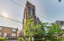 10 - 40 Westmoreland Avenue, Toronto, Ontario M6H2Z7