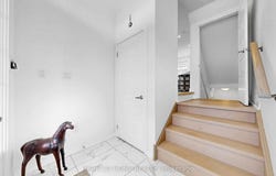 7 Selfridge Way, Whitby, Ontario L1N0N9
