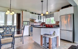 31 Rue de la Rivière, Port-Cartier, QC G5B1P5, CA, Port-Cartier, Quebec G5B1P5