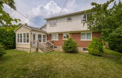 20 Rue Rondeau, Kirkland, QC H9H3V4, CA, Kirkland, Quebec H9H3V4