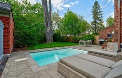 319 Av. Monmouth, Mont-Royal, Quebec H3P 2B3
