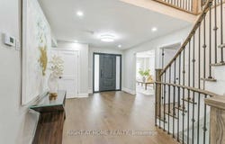 1308 Fieldcrest Lane S, Oakville, Ontario L6M2N6