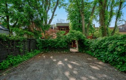 49 Prospect Street, Westmount, Quebec H3Z 1W5