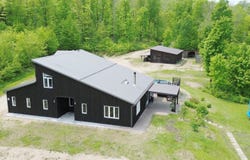322 Ch. des Quatre-Fourches, Lac-des-Écorces, QC J0W1H0, CA, Lac-des-Écorces, Quebec J0W1H0