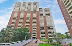 1418 - 1 Massey Square, Toronto, Ontario M4C5L4