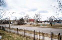 1004 - 5070 Pinedale Avenue, Burlington, Ontario L7L5V6