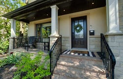 92 Ridgevale Drive, Toronto, Ontario M6A1L3