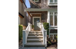 4273 W 14th Avenue, Vancouver, British Columbia V6R 2X7