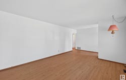 10751 164 ST NW, Edmonton, Alberta T5P3S1