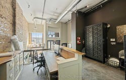 184 York Street, London East, Ontario N6A1B5