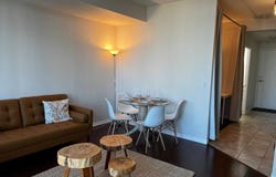 4406 - 832 Bay Street, Toronto, Ontario M5S1Z6