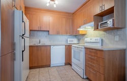 53 Rue Brunelle, Beloeil, Quebec J3G2M6