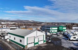 3A-3C Rue Desbiens, Clermont, QC G4A1B8, CA, Clermont, Quebec G4A1B8