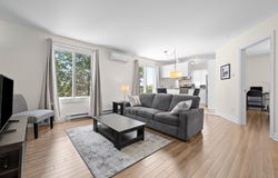 7111 Rue St-Zotique E., Anjou, Quebec H1M3S7