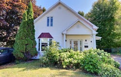 1200 Rue Notre-Dame E., Trois-Rivières, Quebec G8T4J3