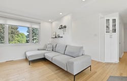 274 Rue Bernier, Beloeil, Quebec J3G4T9