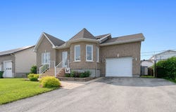 279 Rue Guy-Lafleur, Thurso, QC J0X3B0, CA, Thurso, Quebec J0X3B0