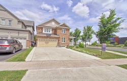 468 Langford Boulevard, Bradford West Gwillimbury, Ontario L3Z0K8